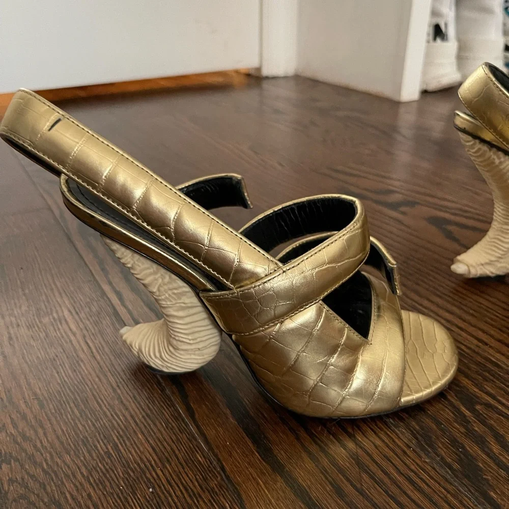 Givenchy Gold Croc-Embossed Heels - Picture 3 of 11